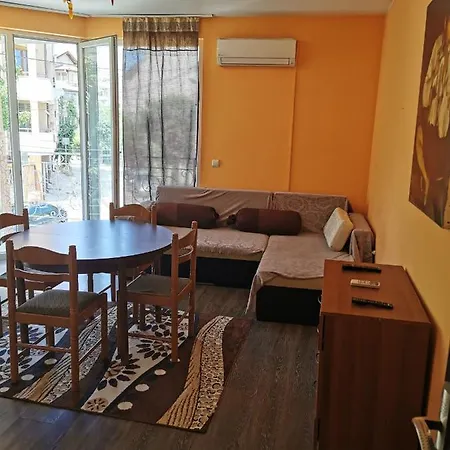 Апартамент 1 Apartment Asparukhovo (Varna)